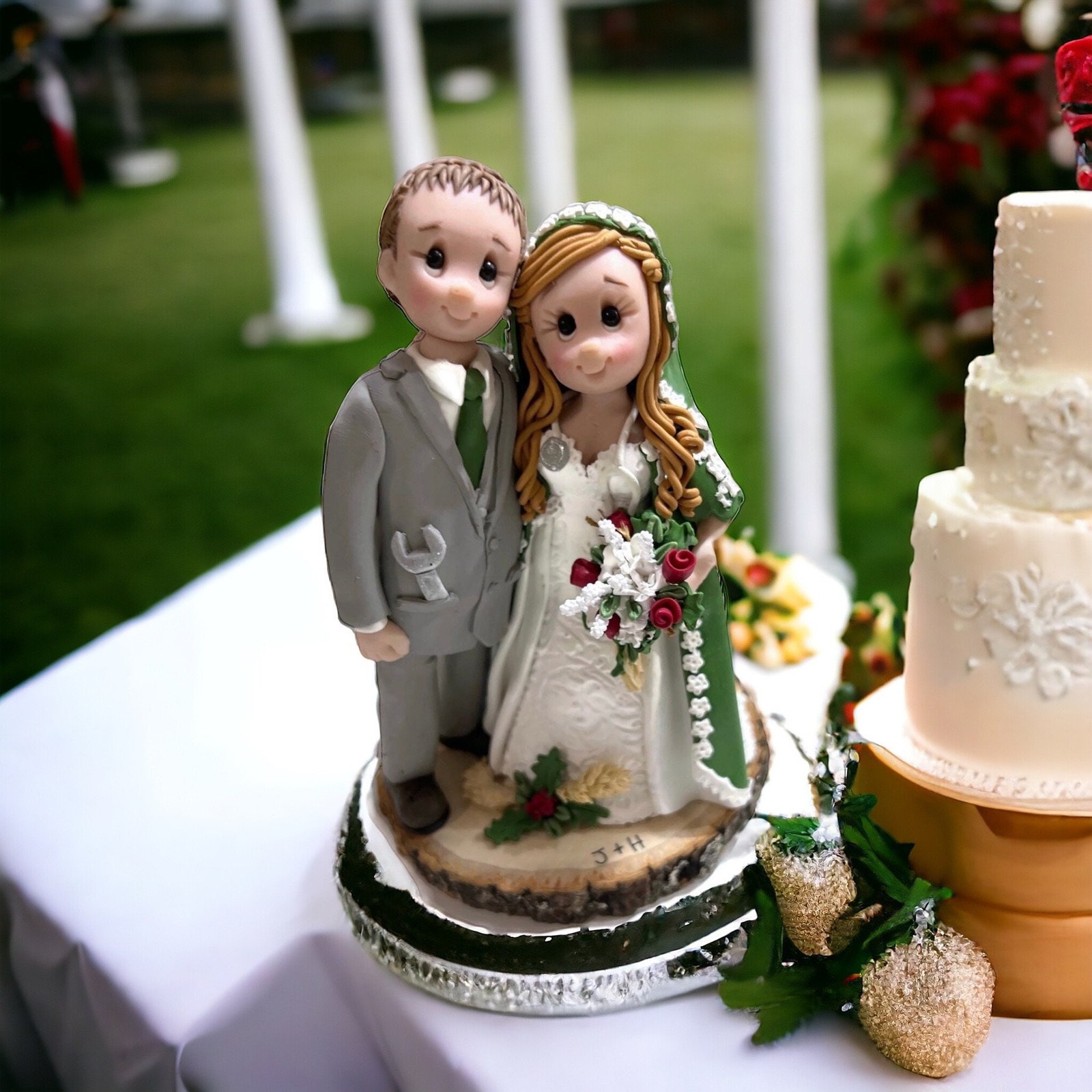 Custom Wedding Cake Topper: Polymer Clay Bride and Groom Figurine by Lynn's Little Creations