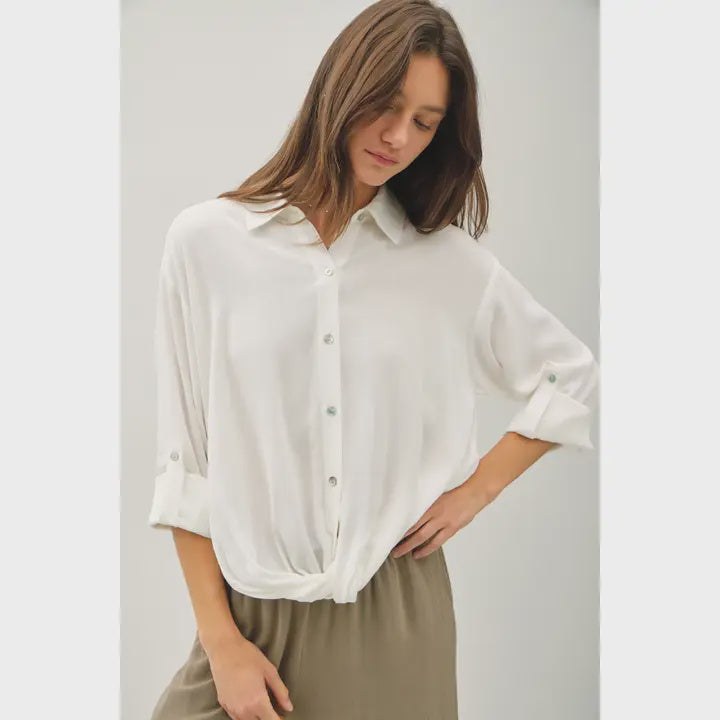 Light weight roll detail button up
