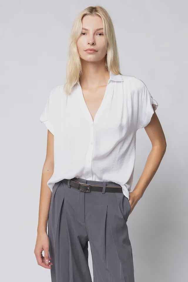 Short sleeve blouse
