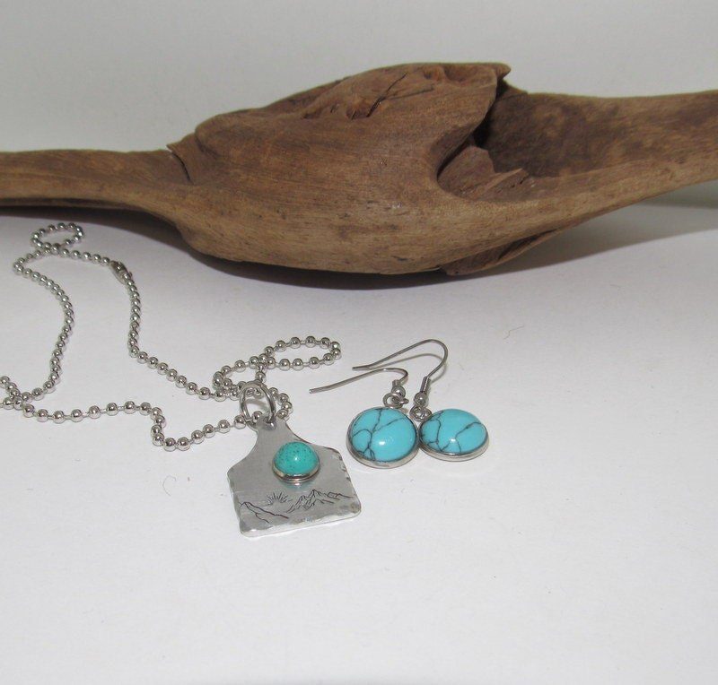 Faux turquoise necklace earring set , personalized necklace pendant, Boho western theme necklace, western jewelry for her, pendant neckla