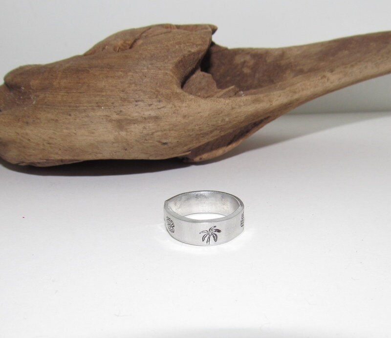 beach theme ring, Personalized Adjustable stamped ring, turtle lover stamped jewelry, boho beachring