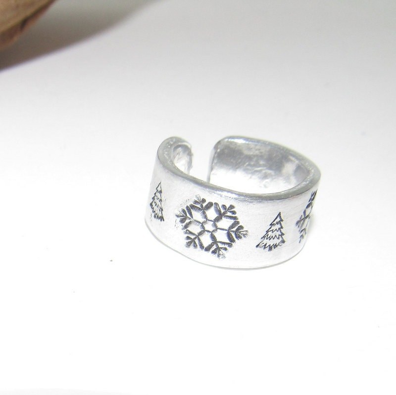 Christmas snow flake ring with trees, adjustable ring ,stamped ring, stocking stuffer ring, view 4