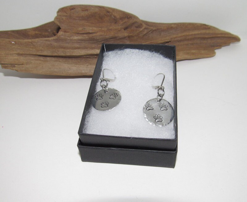 Custom personalized paw print earrings, dangle drop Dog mom earrings, pet lover gifts for her, puppy mom gifts, custom hand stamped jewelry, view 3