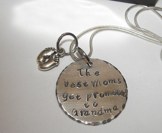 The best mom's get promoted to Grandma, mothers jewelry for grandma, personalized jewerly, hand stamped jewelry, handstamped jewelry