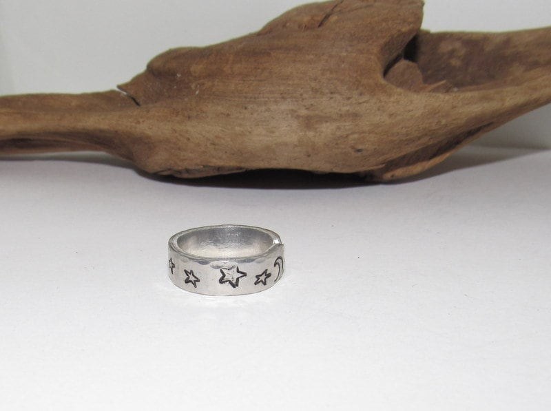 Moon and stars Personalized Adjustable stamped ring, inspiration rings, adjustable silver ring, stamped jewelry, boho moon ring, view 3