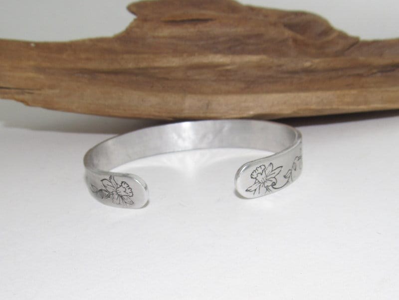 Sterling silver March Birth flower bracelet, stamped jewelry, personalized jewelry, brides maids gifts, nature flower jewelry, view 4