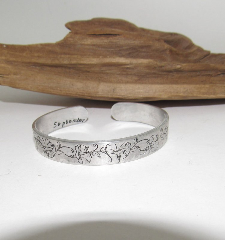 September Birth flower bracelet, stamped jewelry, personalized jewelry, brides maids gifts, nature flower jewelry