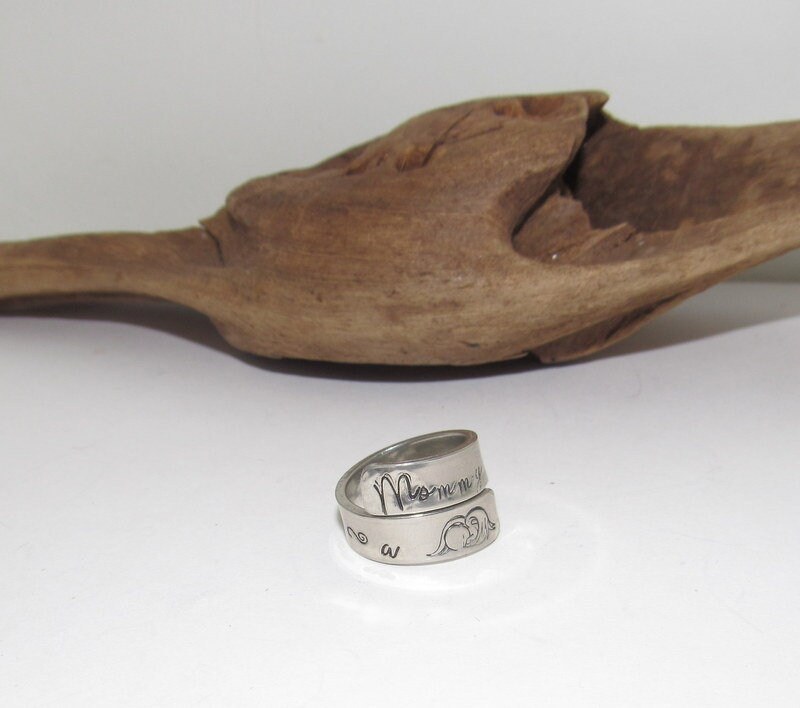 Mommy to a angel ring, custom personalized jewelry, hand stamped jewelry ring for friend , gift for best friend, view 3