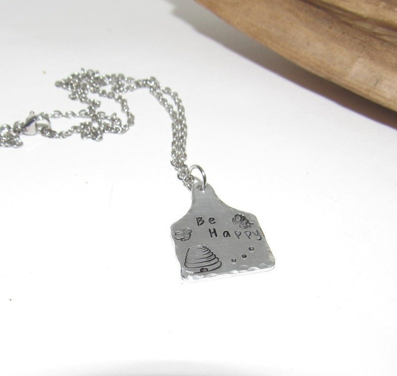 Bee happy necklace , personalized necklace pendant, bee necklace, bee keepers jewelry for her, pendant necklace, view 3