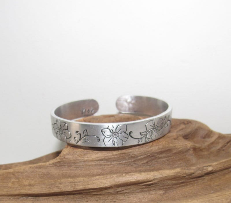 Sterling silver December Birth flower bracelet, stamped jewelry, personalized jewelry, brides maids gifts, nature flower jewelry, view 4