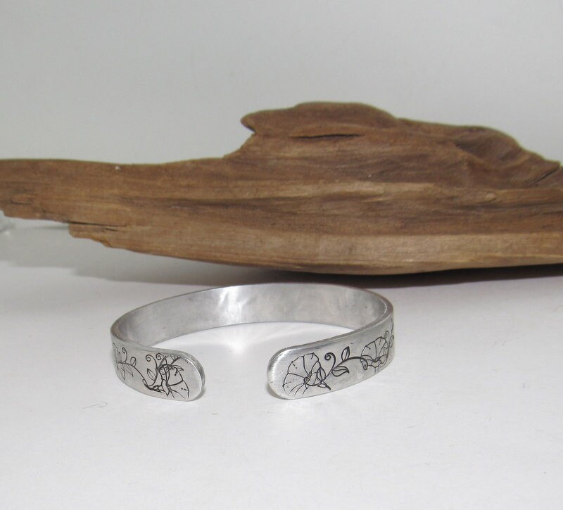 Sterling silver September Birth flower bracelet, stamped jewelry, personalized jewelry, brides maids gifts, nature flower jewelry, view 4