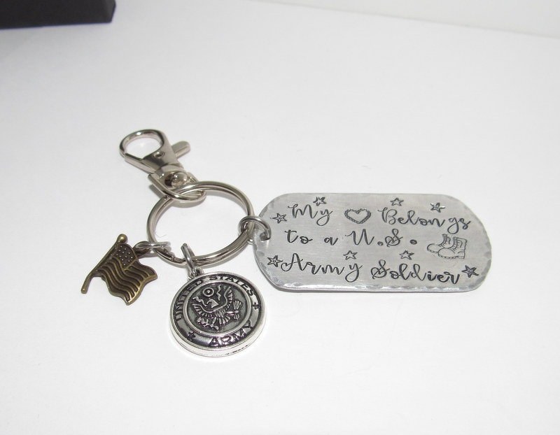 My hearts belongs to a soldier keychain, Military wife gift, Army wife gift, Marine wife gift, custom stamped keychain