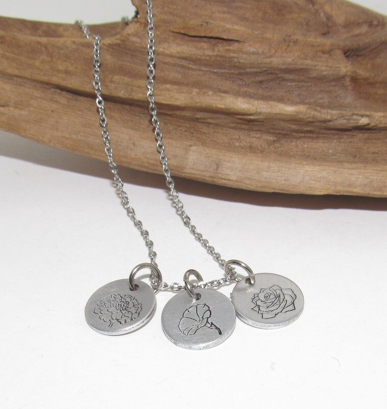 Mothers kids Birth flower necklace, birth month flower gift, personalized hand stamped jewelry, Mothers day gift for mom , flower jewelry