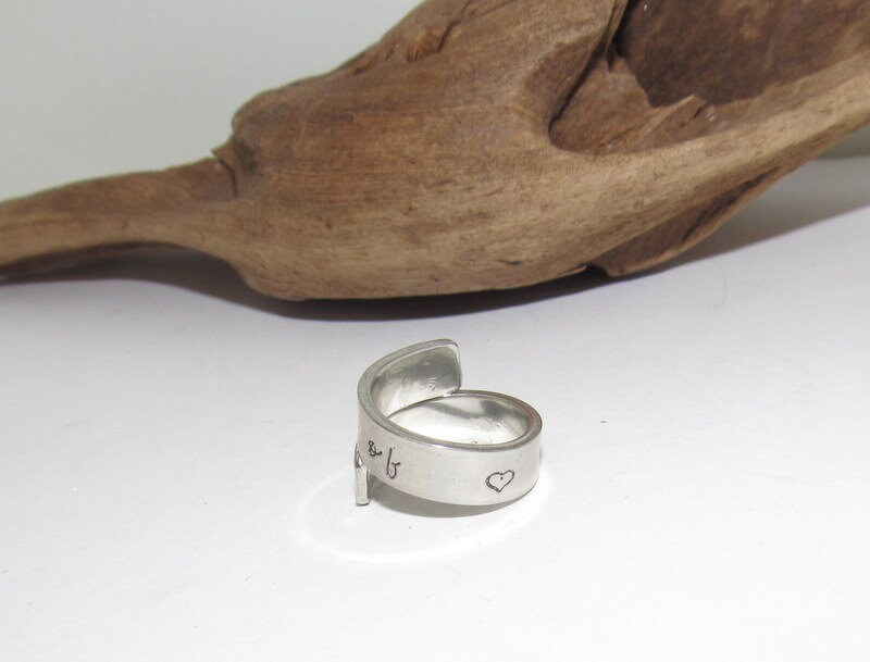 Mommy to a angel ring, custom personalized jewelry, hand stamped jewelry ring for friend , gift for best friend, view 2