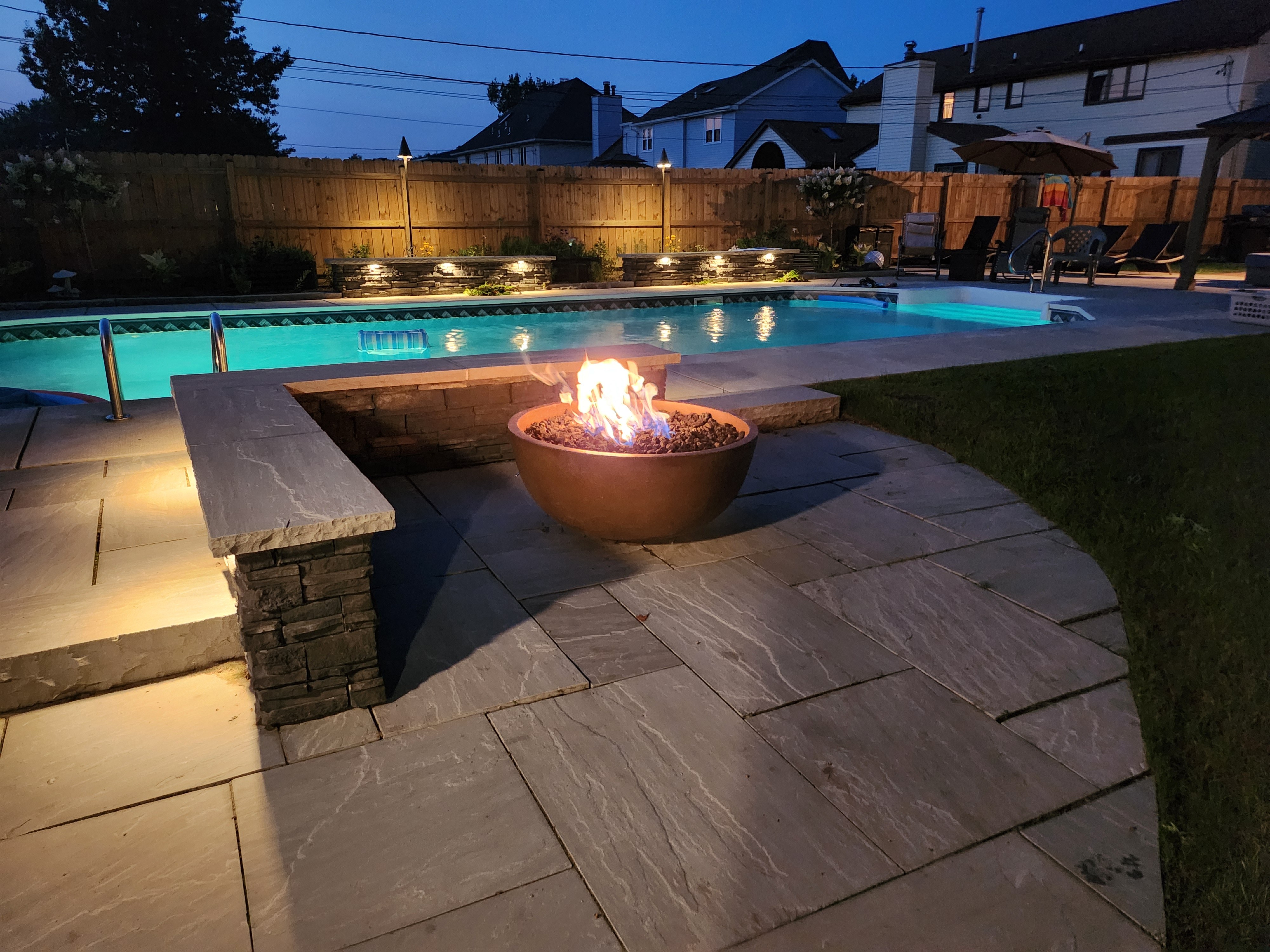 Poolside Escape project photo 2