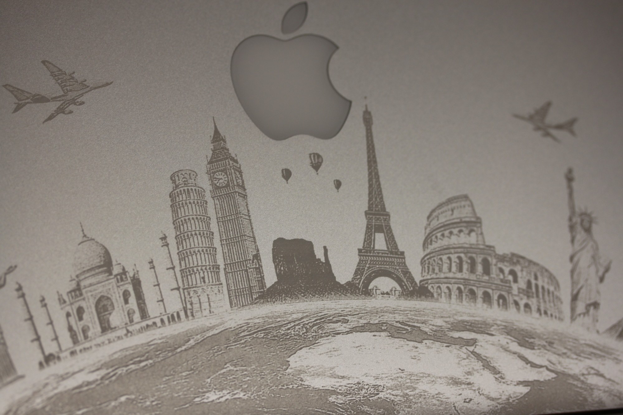 MacBook Engraving – World Travel