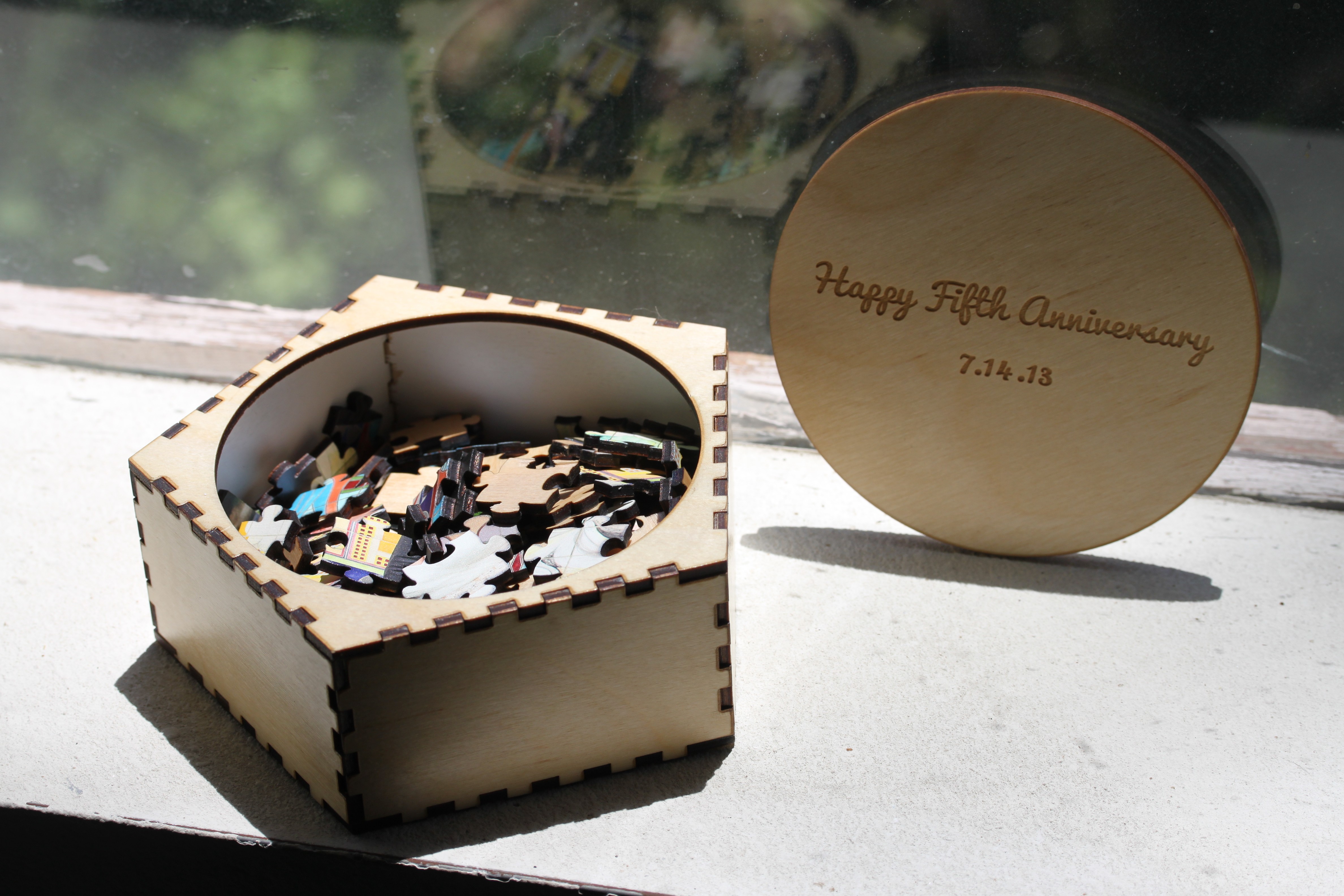 Custom Wooden Jigsaw Puzzle with Photo and Box