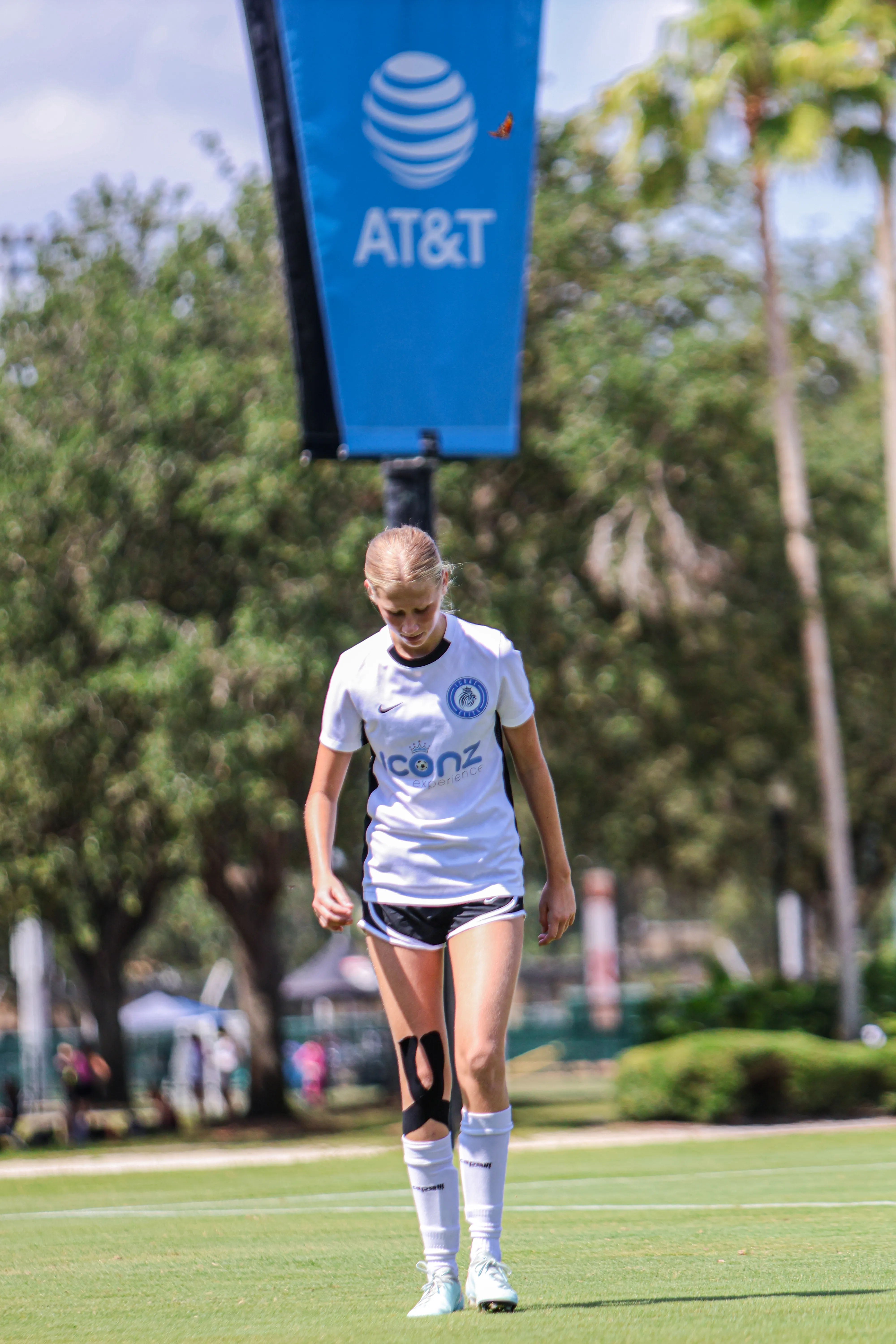 Iconz Elite player standing ready during a girls training session