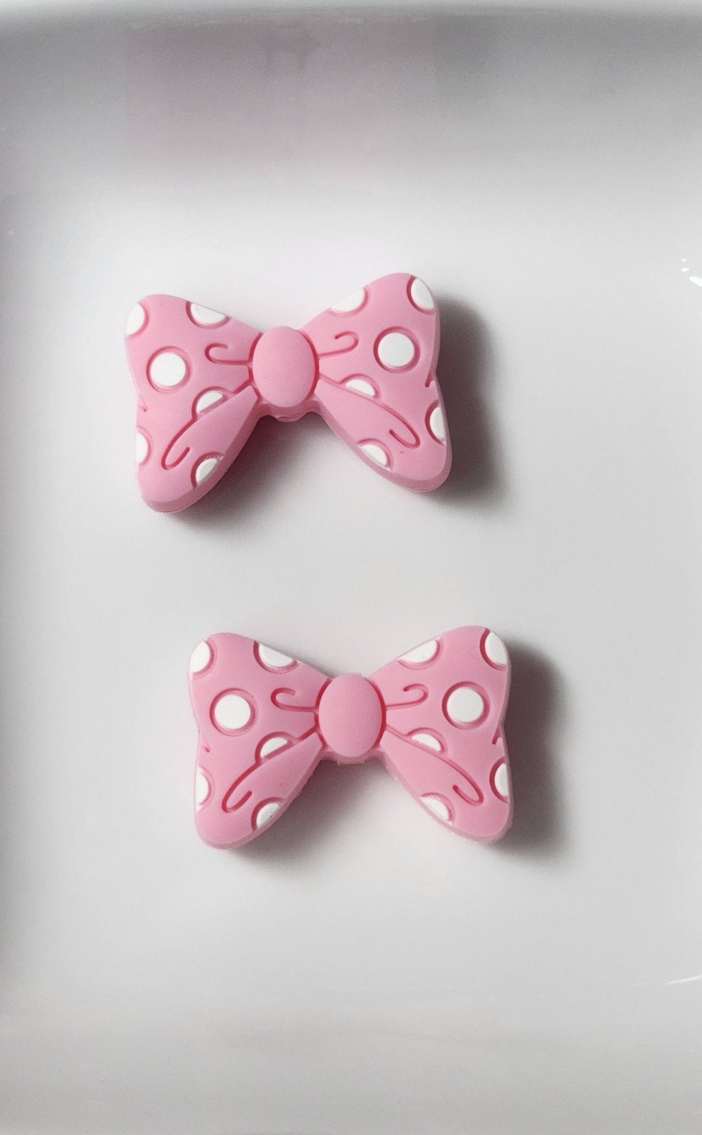 Bow Silicone focal beads, photo 6