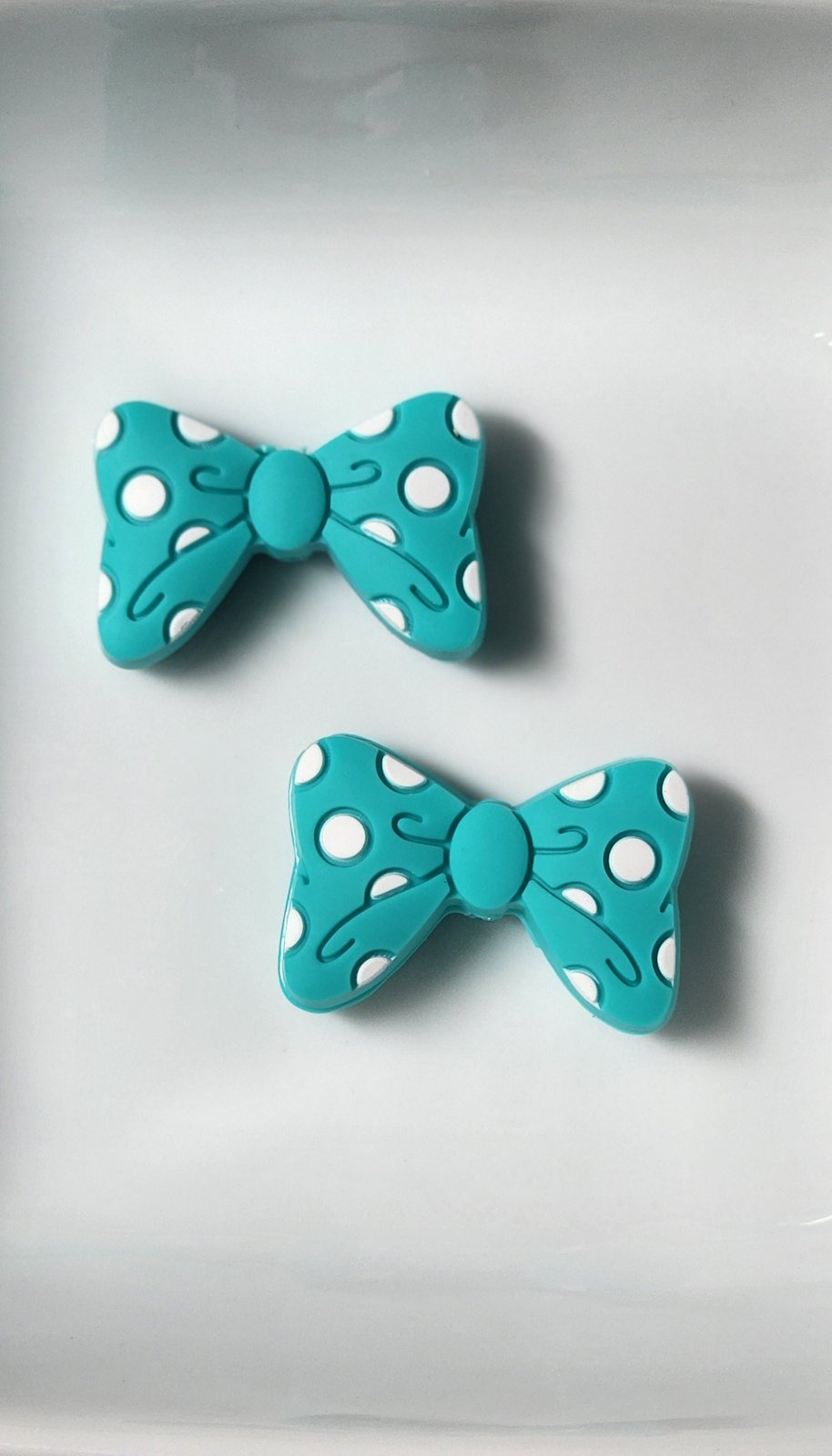 Bow Silicone focal beads, photo 8