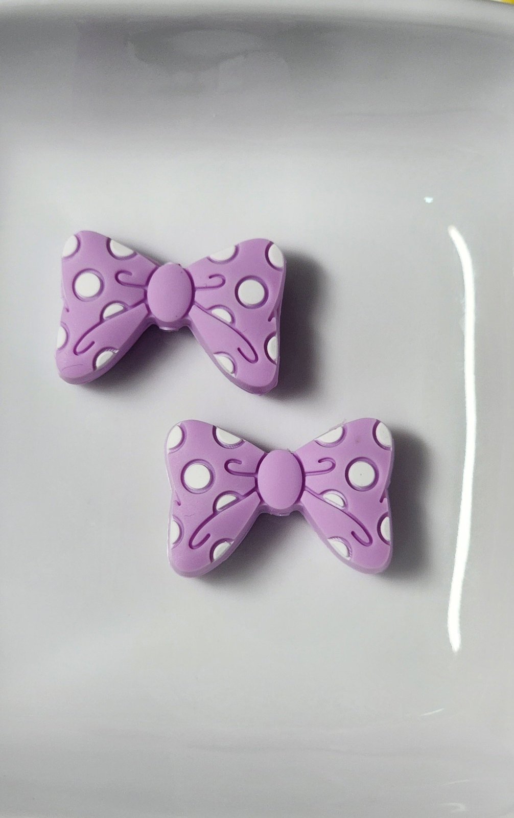 Bow Silicone focal beads, photo 12