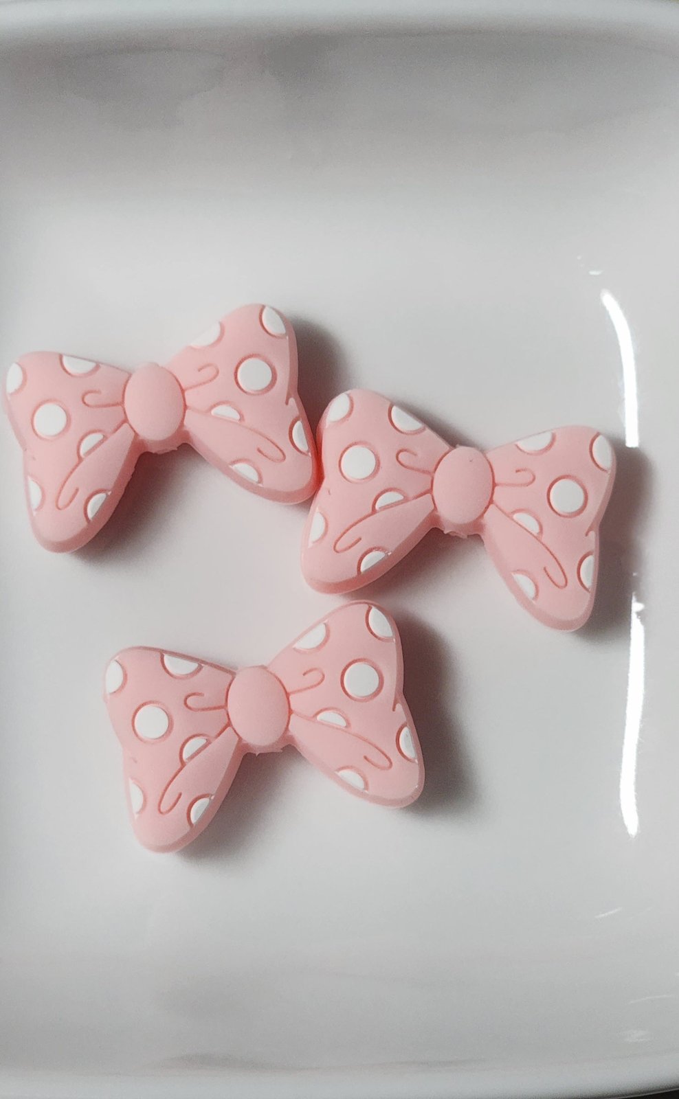 Bow Silicone focal beads, photo 13