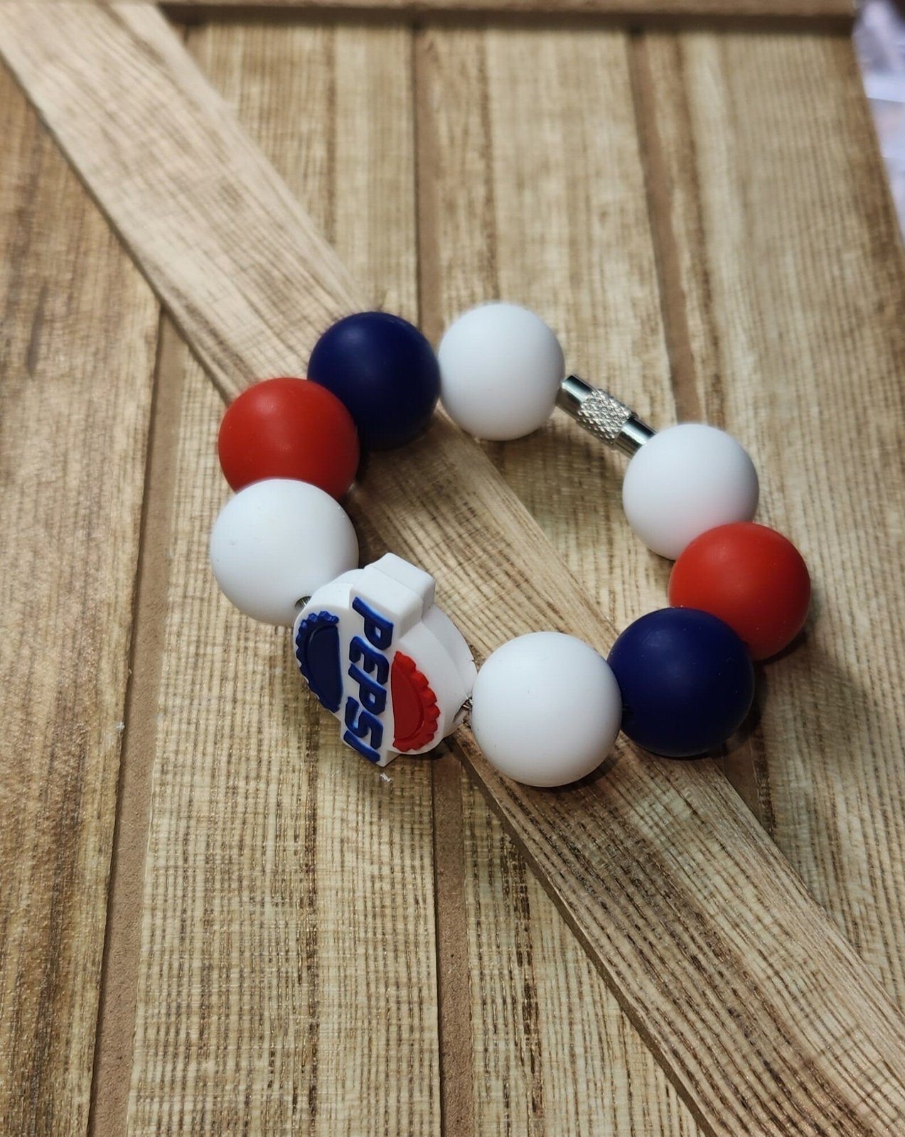 Blue and Red Cola silicone beaded tumbler cup charm, photo 3