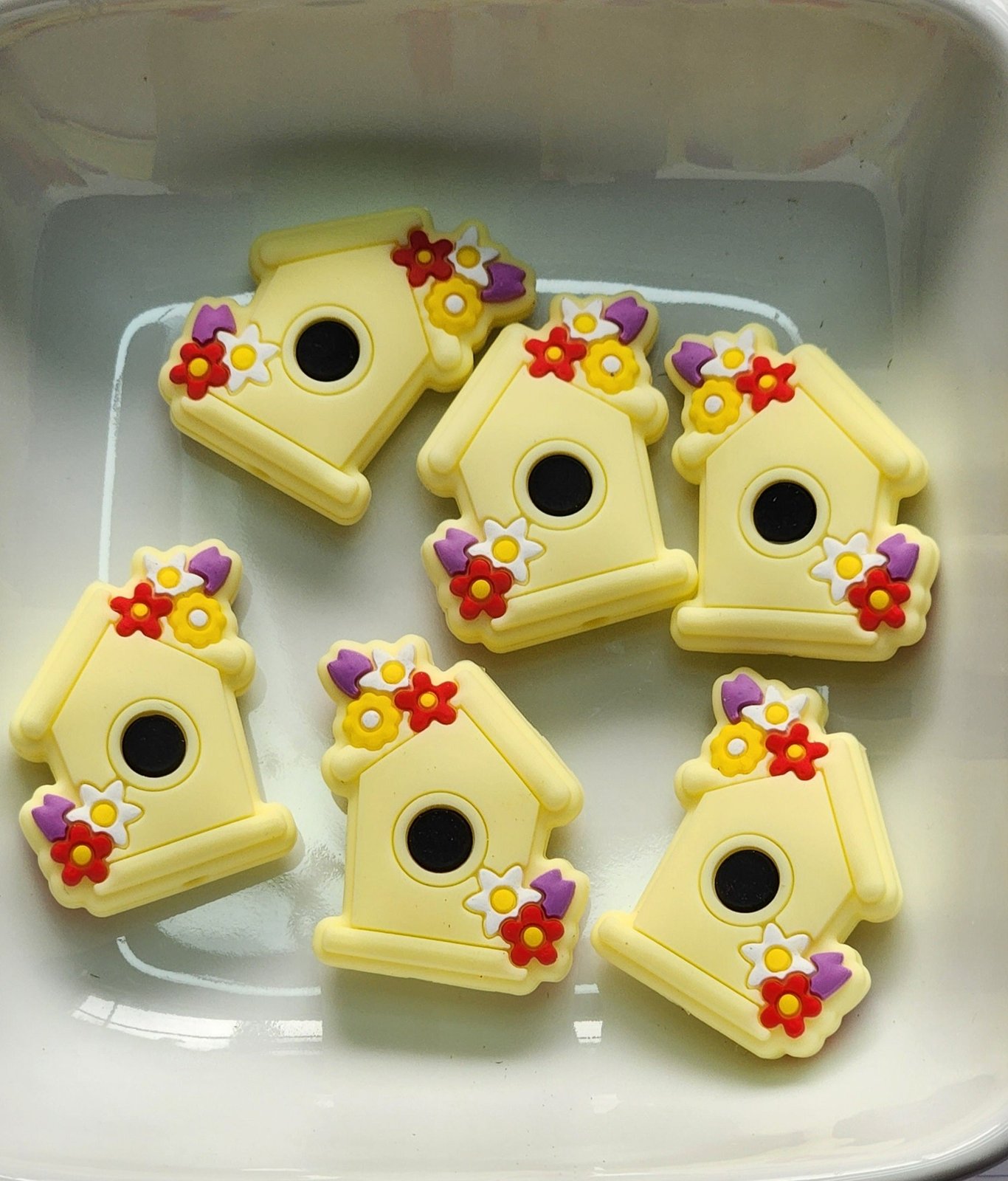 Birdhouse silicone focal beads, photo 3