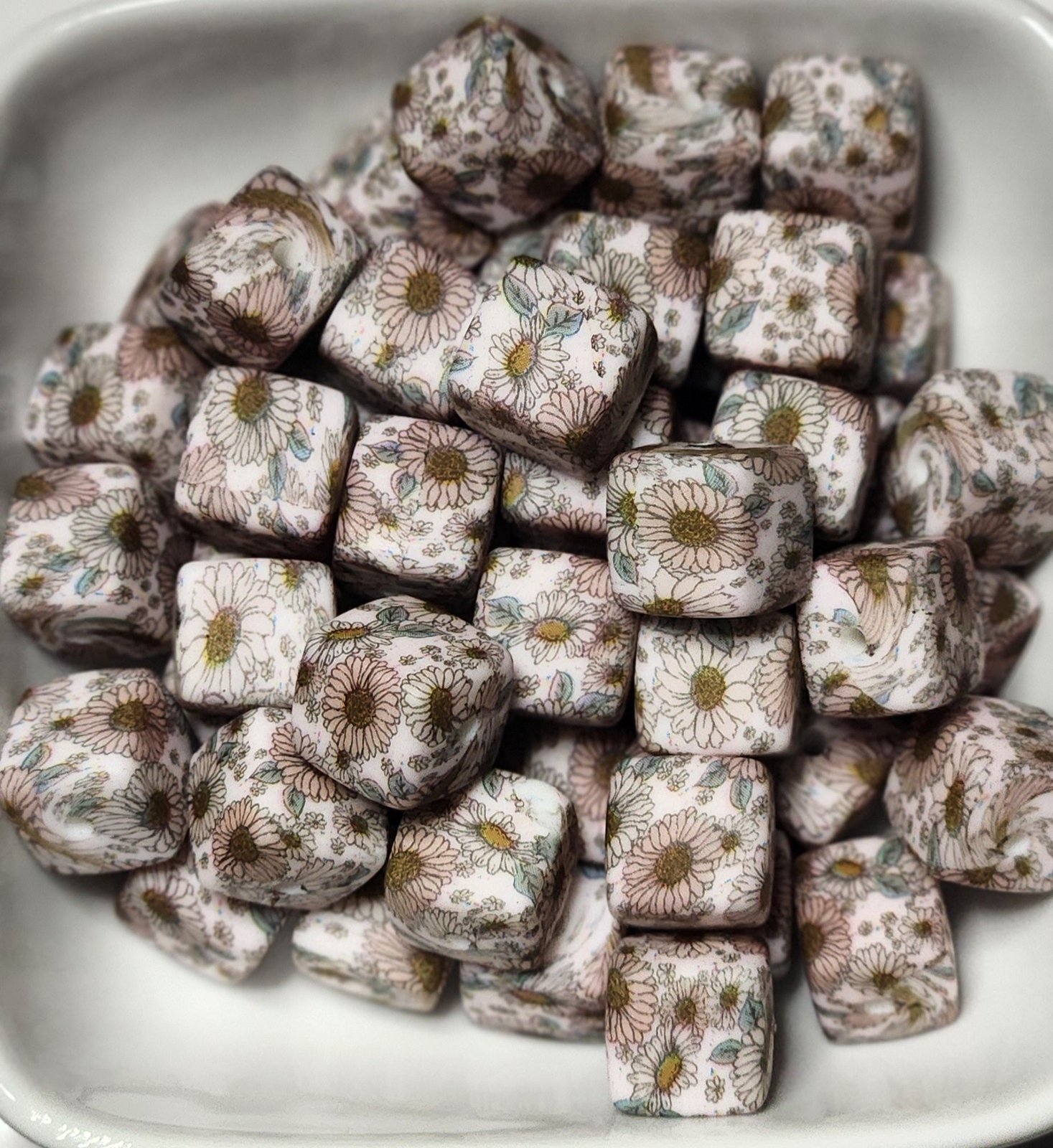 13.5 mm Square silicone beads *sold individually, photo 5