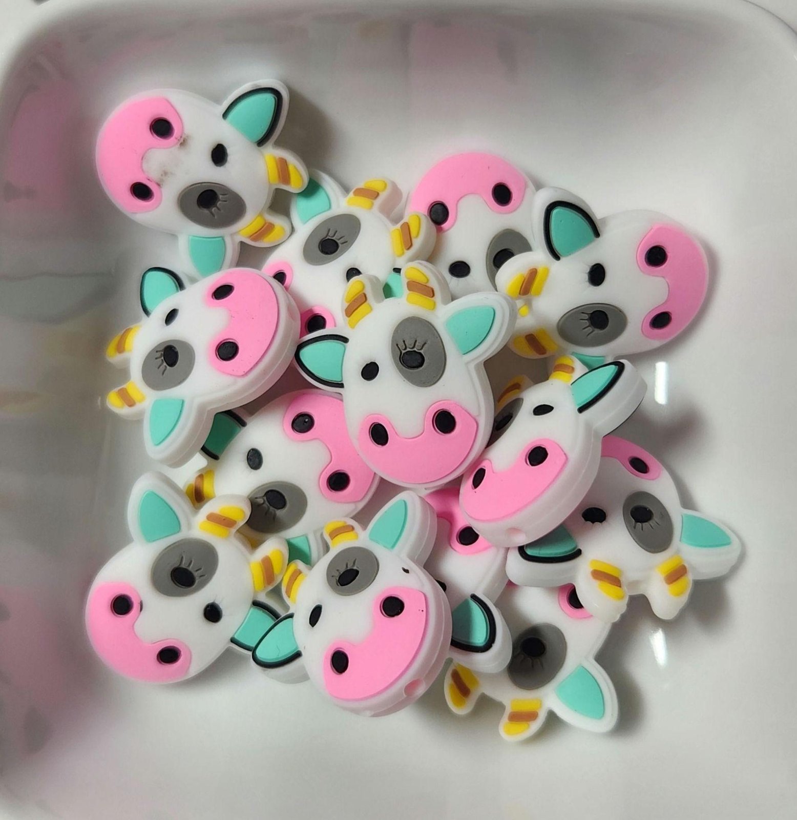 Cow Silicone focal bead