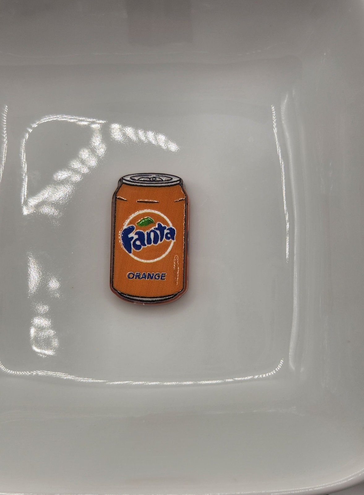 Acrylic Cola focal beads, photo 3