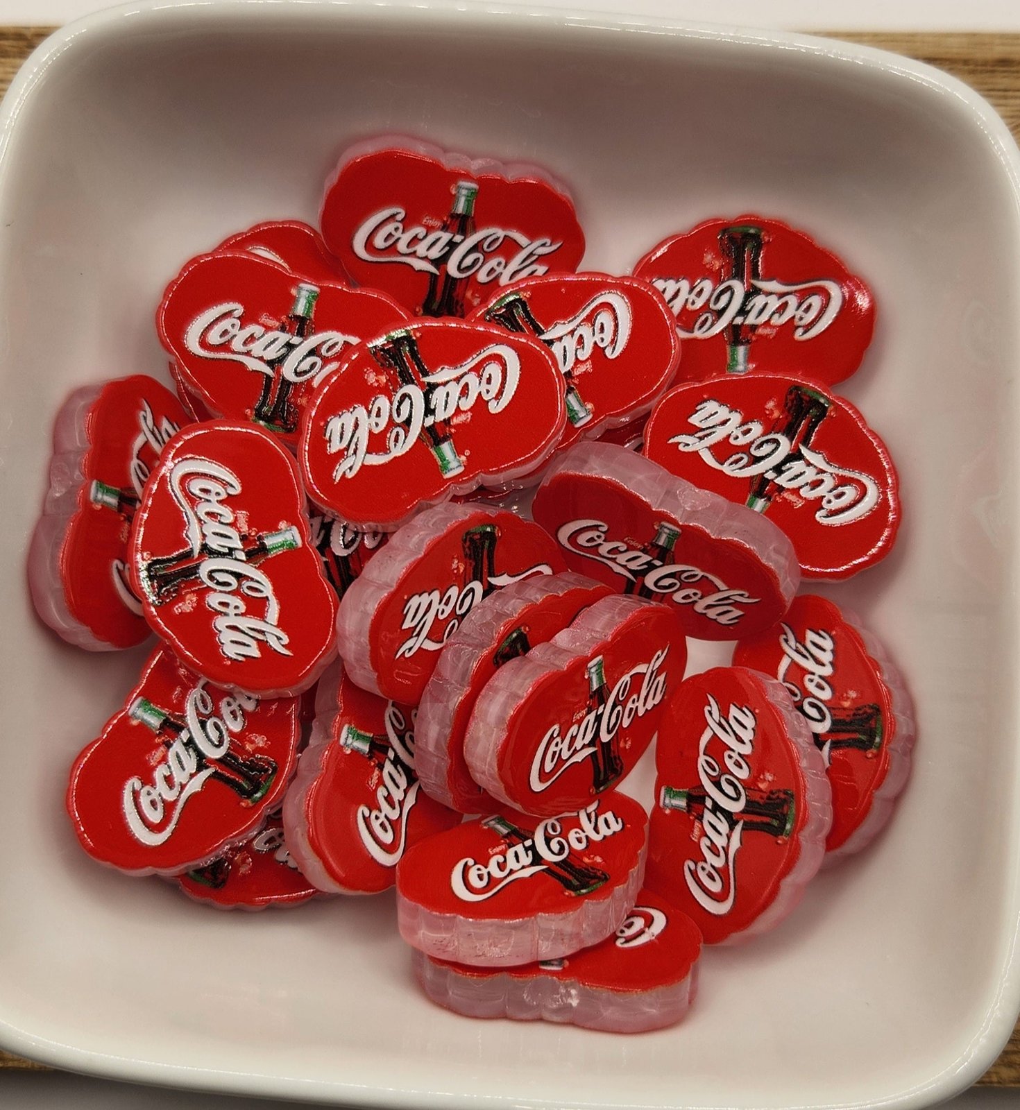 Acrylic Cola focal beads, photo 2