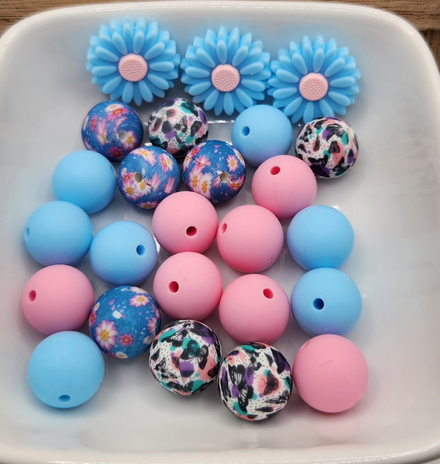 15 mm Silicone Bead Mixed Bags 30-60 beads, some focals, photo 10