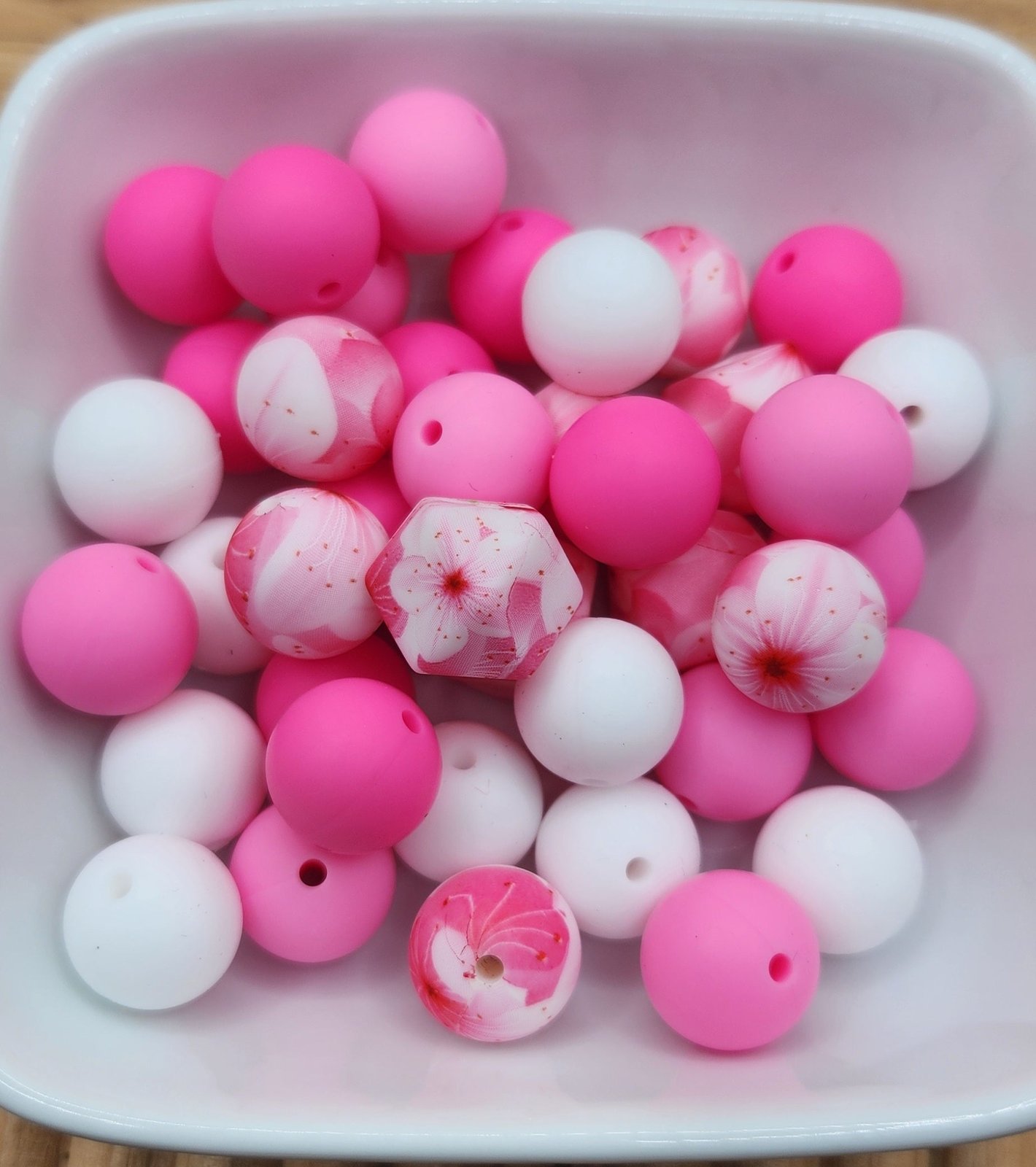 15 mm Silicone Bead Mixed Bags 30-60 beads, some focals, photo 22