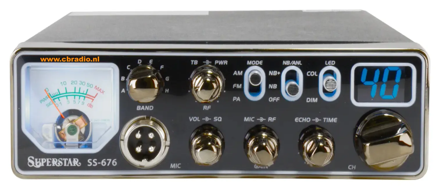 Superstar SS-676V 10 Meter Radio