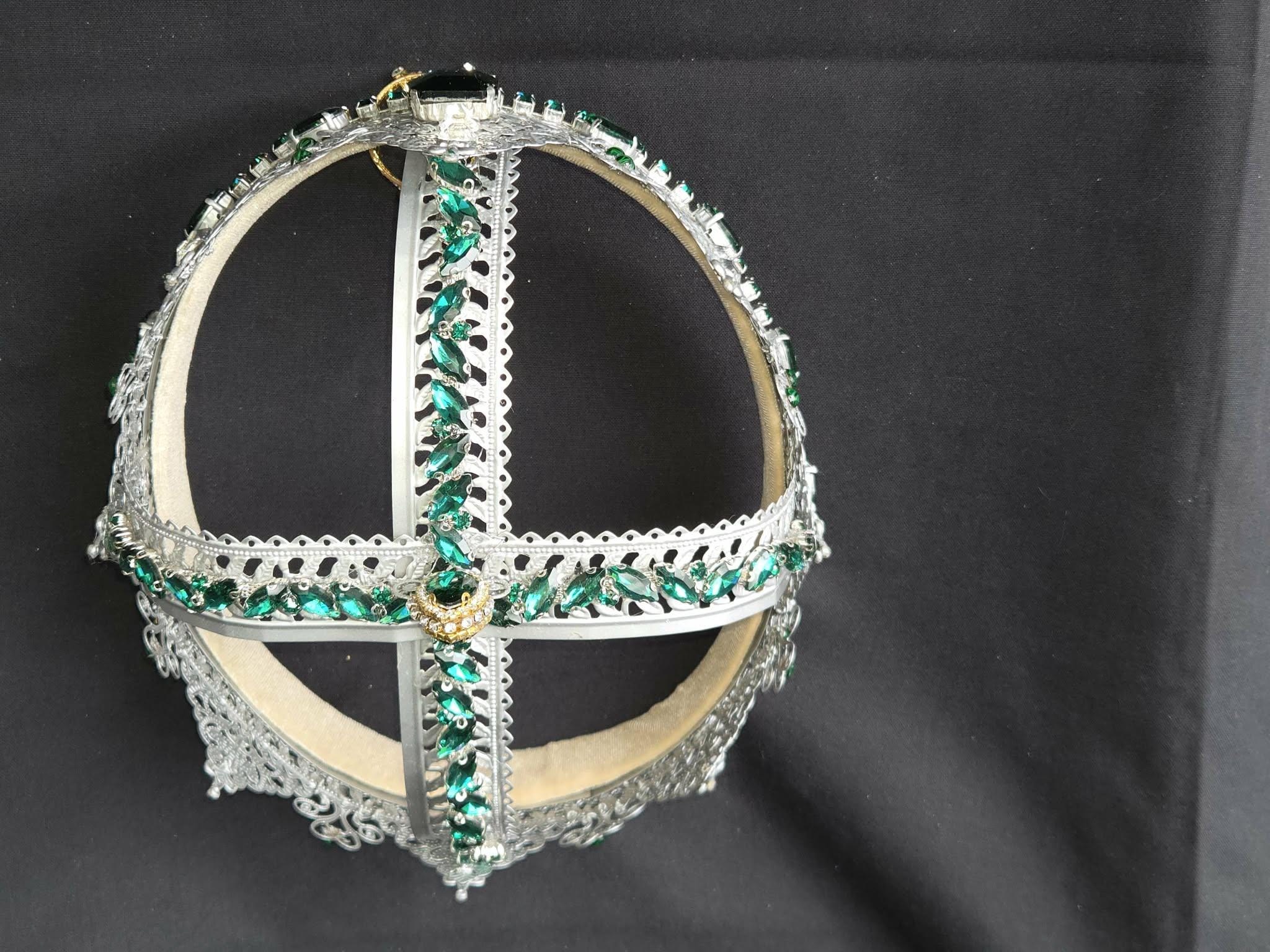 Medieval King-Queen Crown: Silver Filigree, Emerald Green Rhinestones, Velvet Lined, detail 4