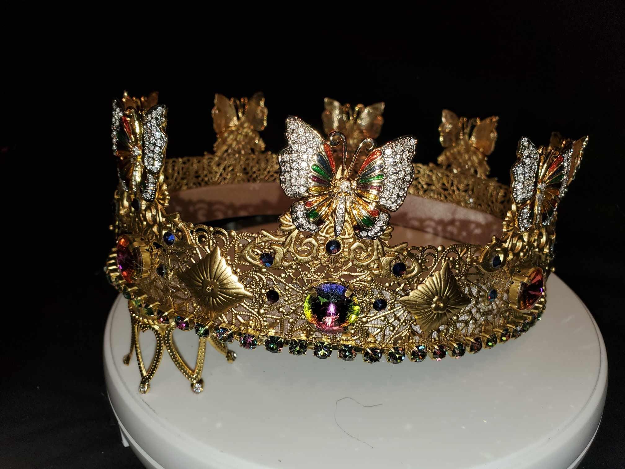 Gold Fairy King Crown: Renaissance Medieval Filigree with Butterflies, detail 3
