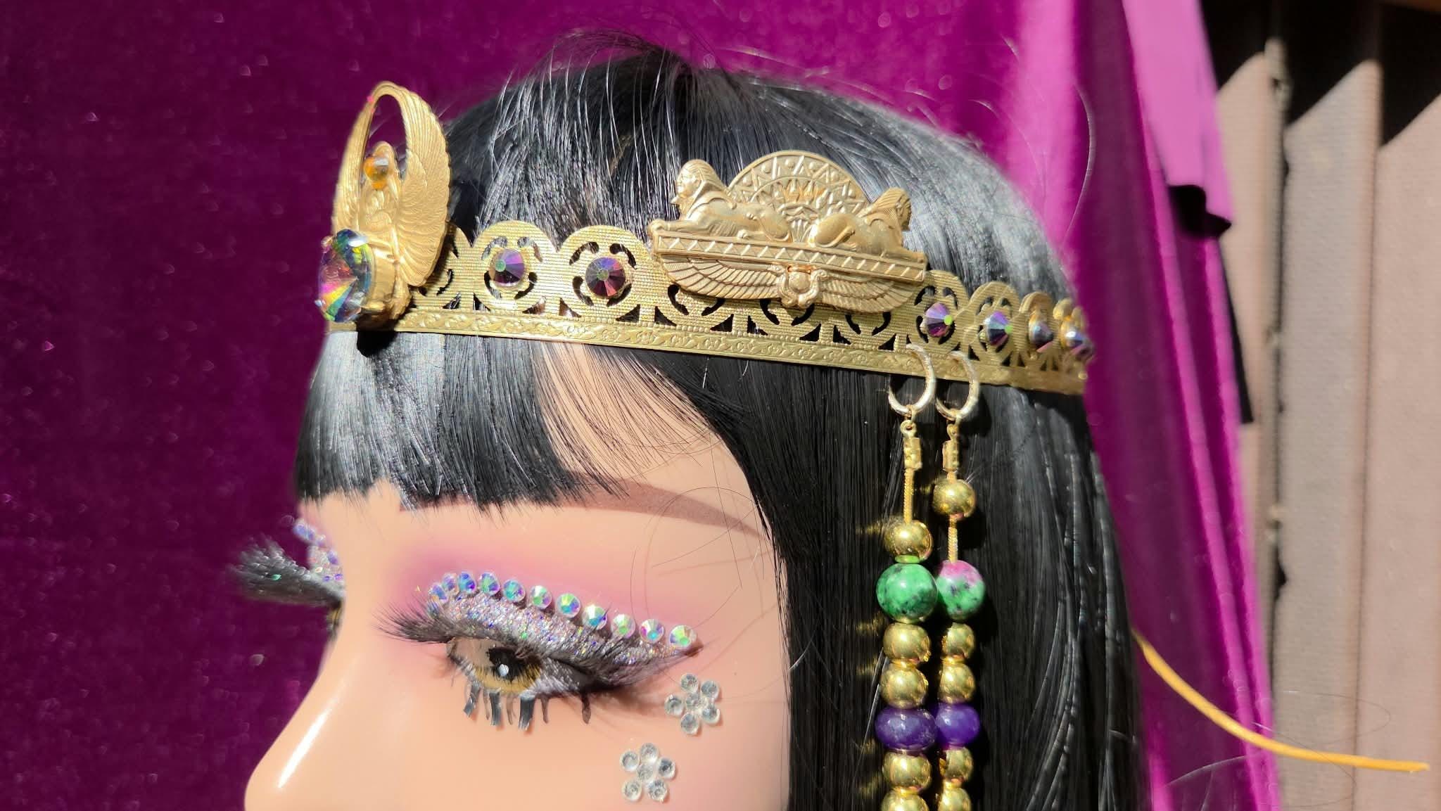 High Priestess - Golden Crown, Scarab Crown with Golden Collar/Choker., detail 2