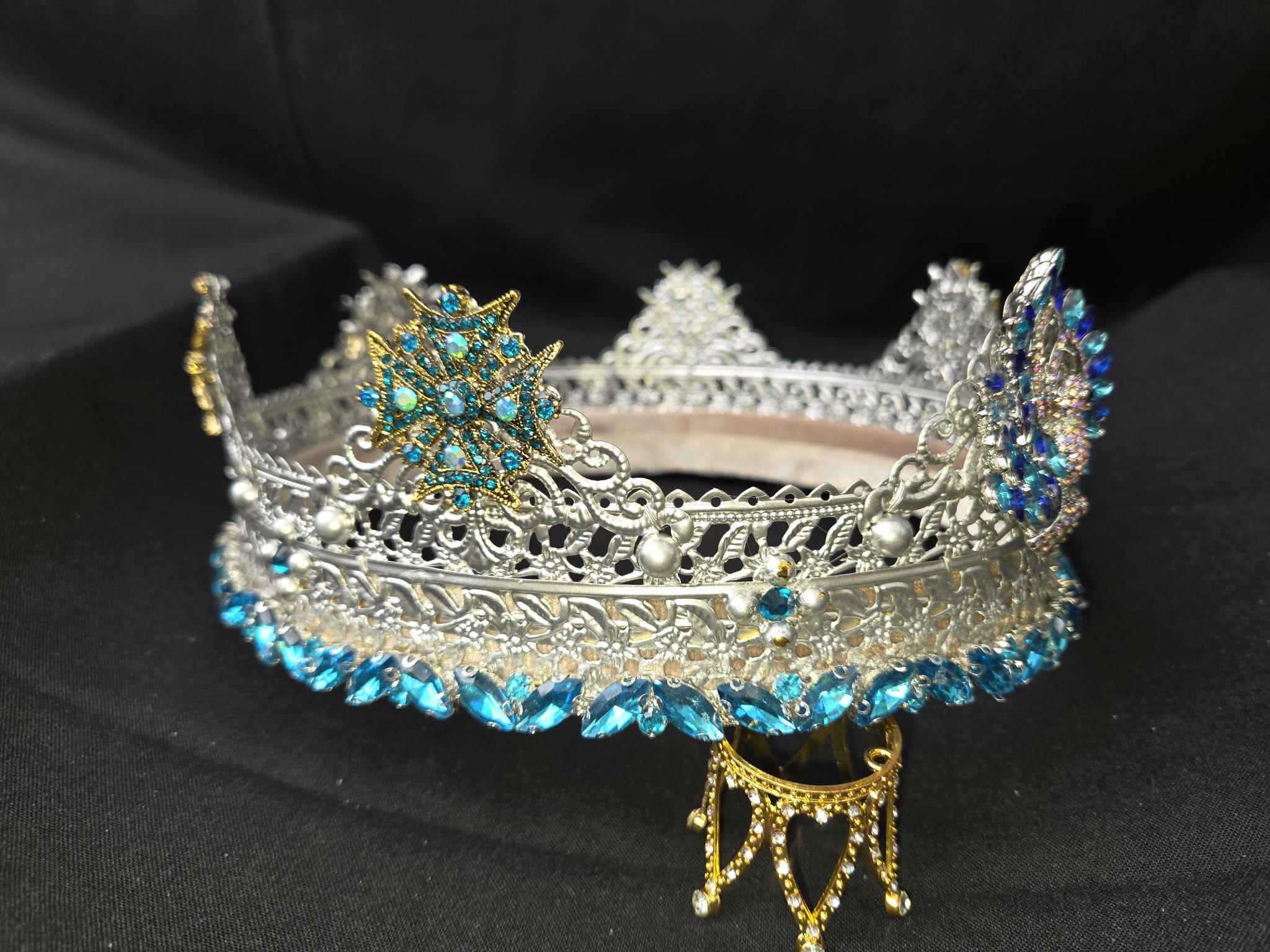 Silver Lacquered Phoenix Crown, Sapphire Azure Rhinestones, Velvet Lined, detail 2