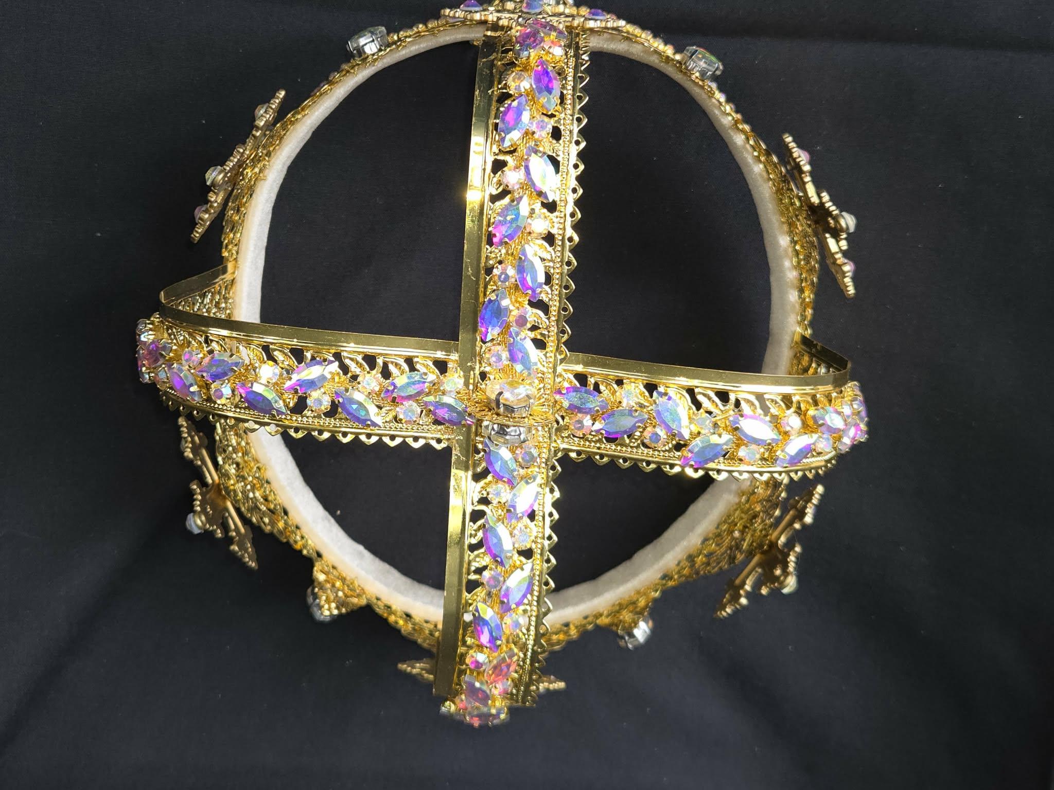 Sparkling Goldtone King-Queen Crown, Weddings, Aurora Rhinestones, detail 3