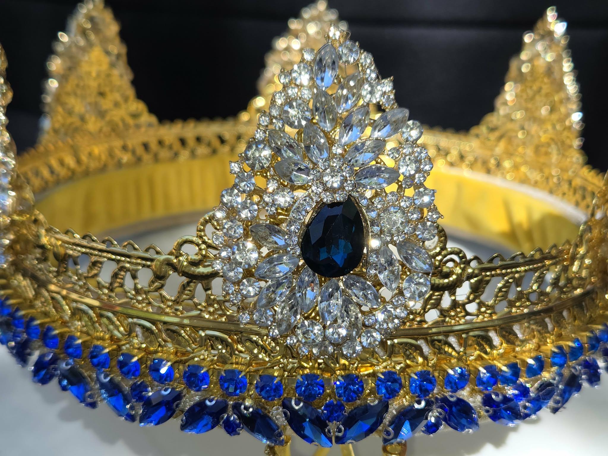 Twilight Fantasy Crown. Golden King of the North Crown. Imported Glass Rhinestones, detail 4