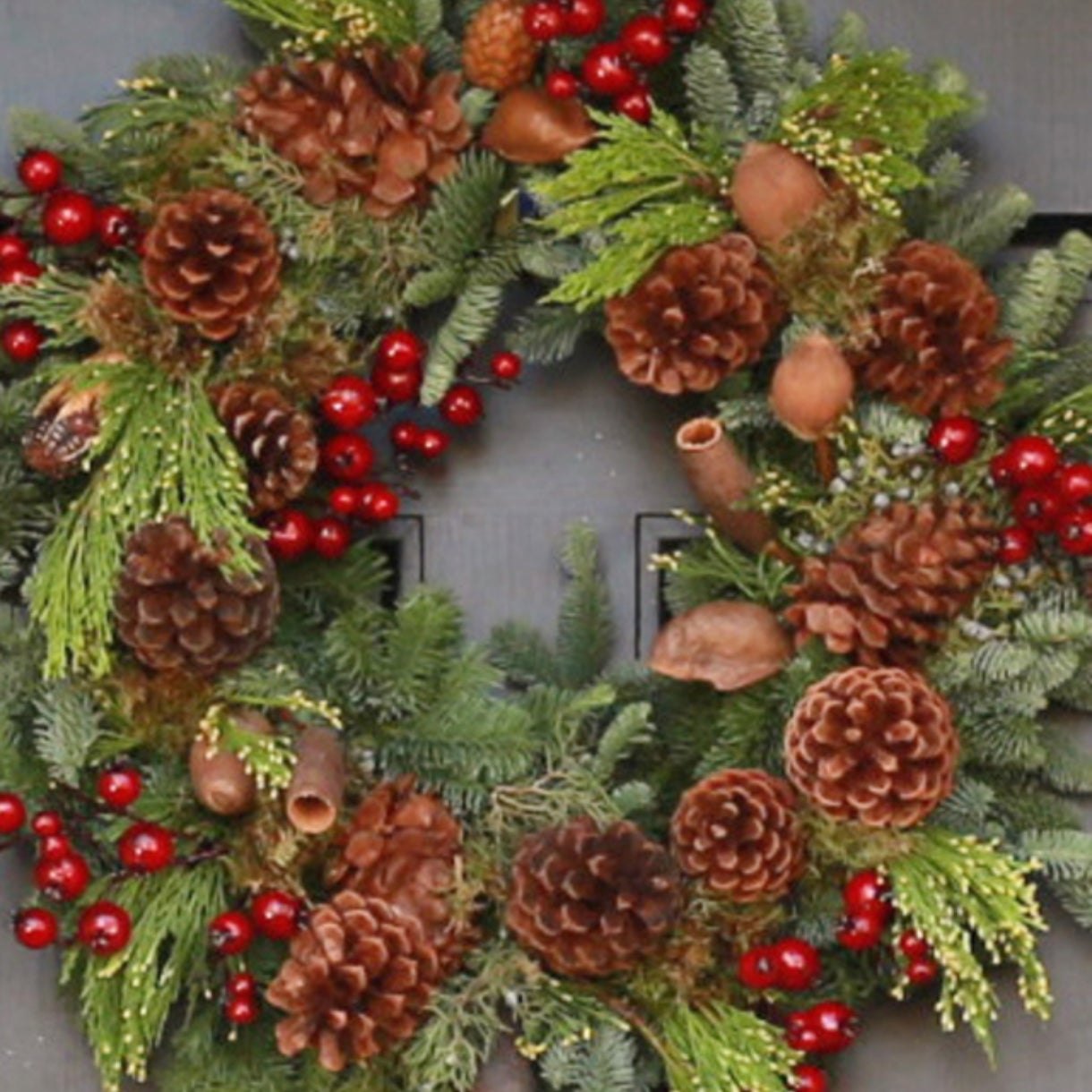 Holiday Wreath  candle or wax melt