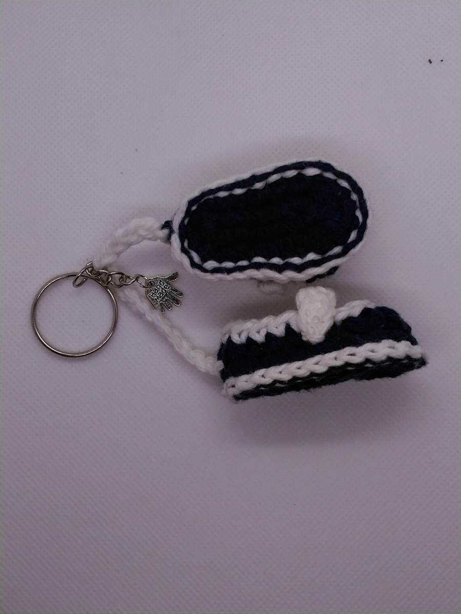 Crochet Baby Shoe Keychain, Cotton Mini Shoes, view 3