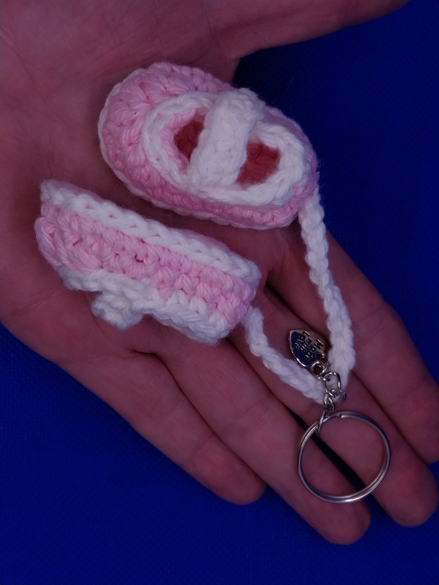 Crochet Baby Shoe Keychain, Cotton Mini Shoes, view 6