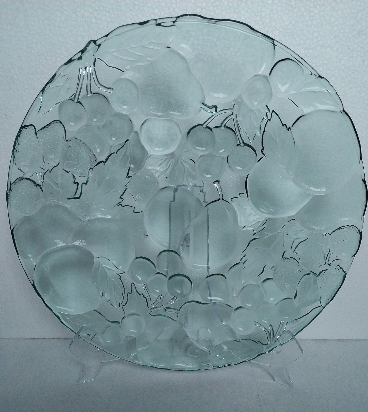 Vintage Seafoam Green Glass Platter: Madeira Indiana Raised Fruit Design