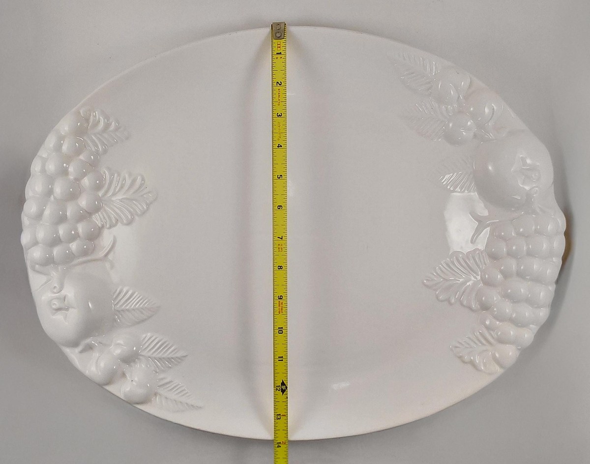 Vintage Signature China Platter: Sauvignon Raised Fruit Serving Tray, view 15