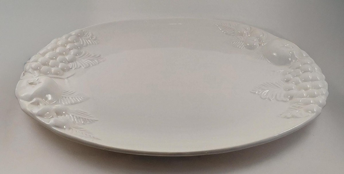 Vintage Signature China Platter: Sauvignon Raised Fruit Serving Tray, view 3