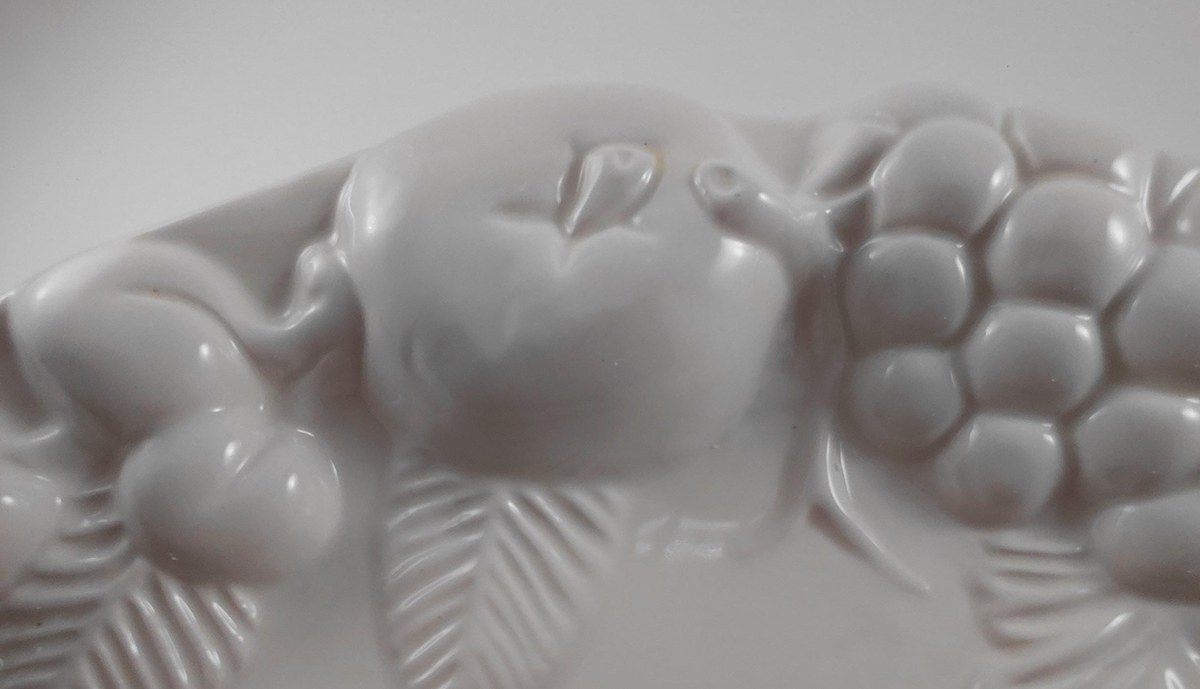 Vintage Signature China Platter: Sauvignon Raised Fruit Serving Tray, view 5