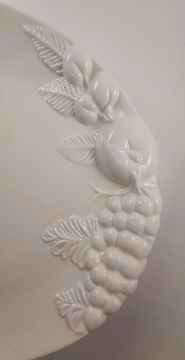 Vintage Signature China Platter: Sauvignon Raised Fruit Serving Tray, view 6