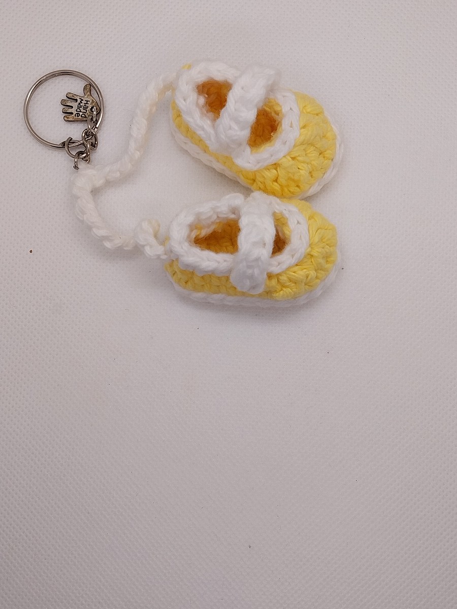 Tiny Toes Keepsake: Baby Shoe Keychain, view 5